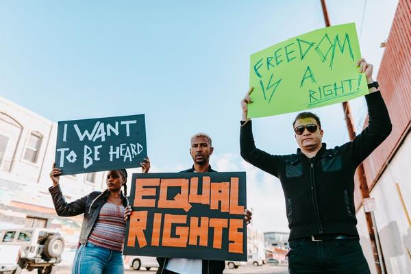 absolute vs qualified human rights